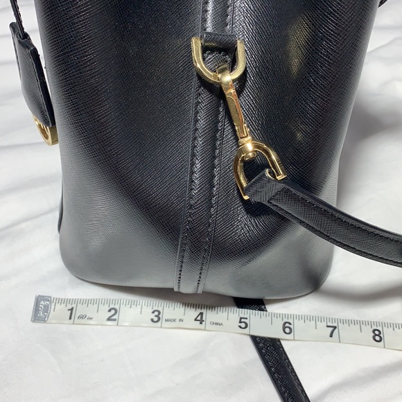 Michael Kors Black Leather Tote Bag - Picture 9 of 10